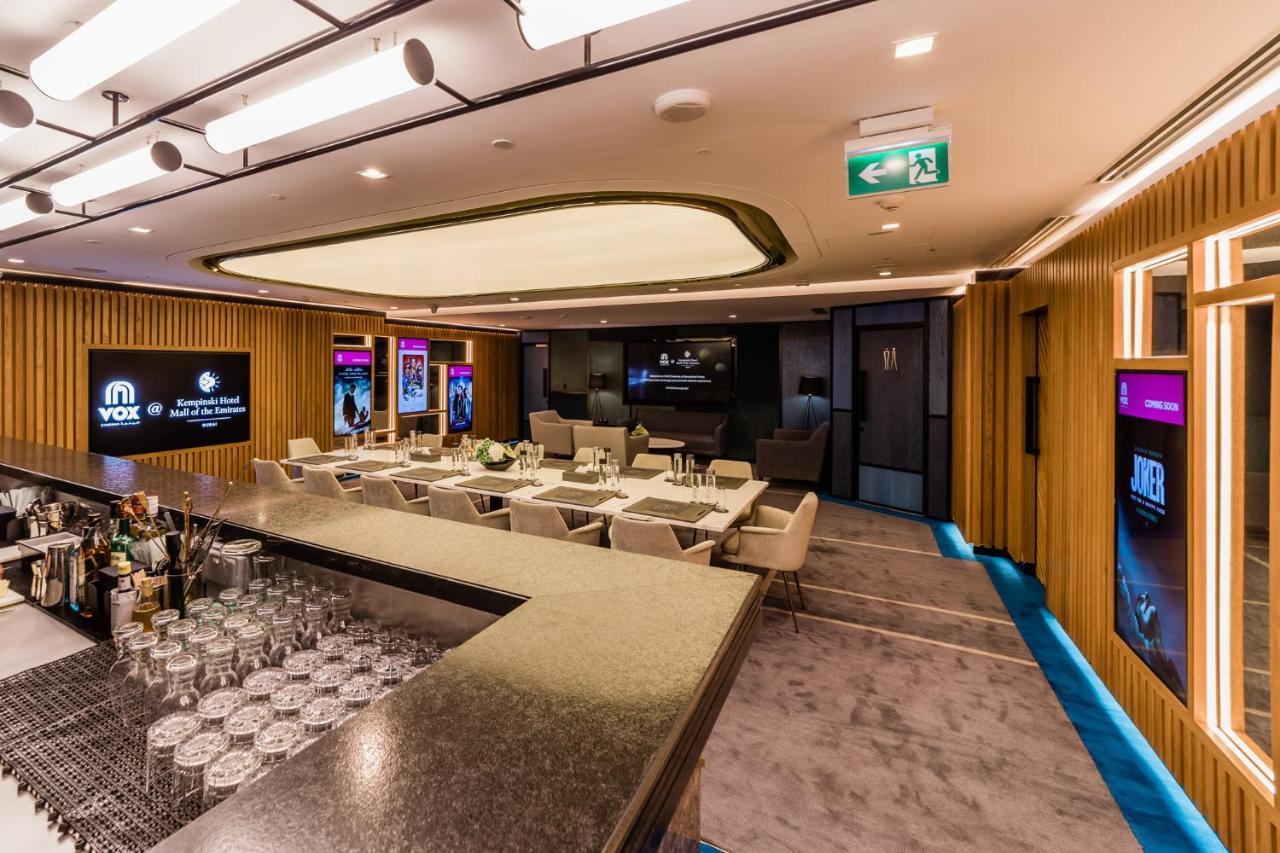 Aspen Chalets By Kempinski Hotel Mall Of The Emirates Dubai Bagian luar foto