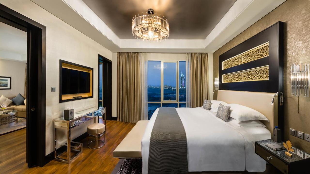 Aspen Chalets By Kempinski Hotel Mall Of The Emirates Dubai Bagian luar foto