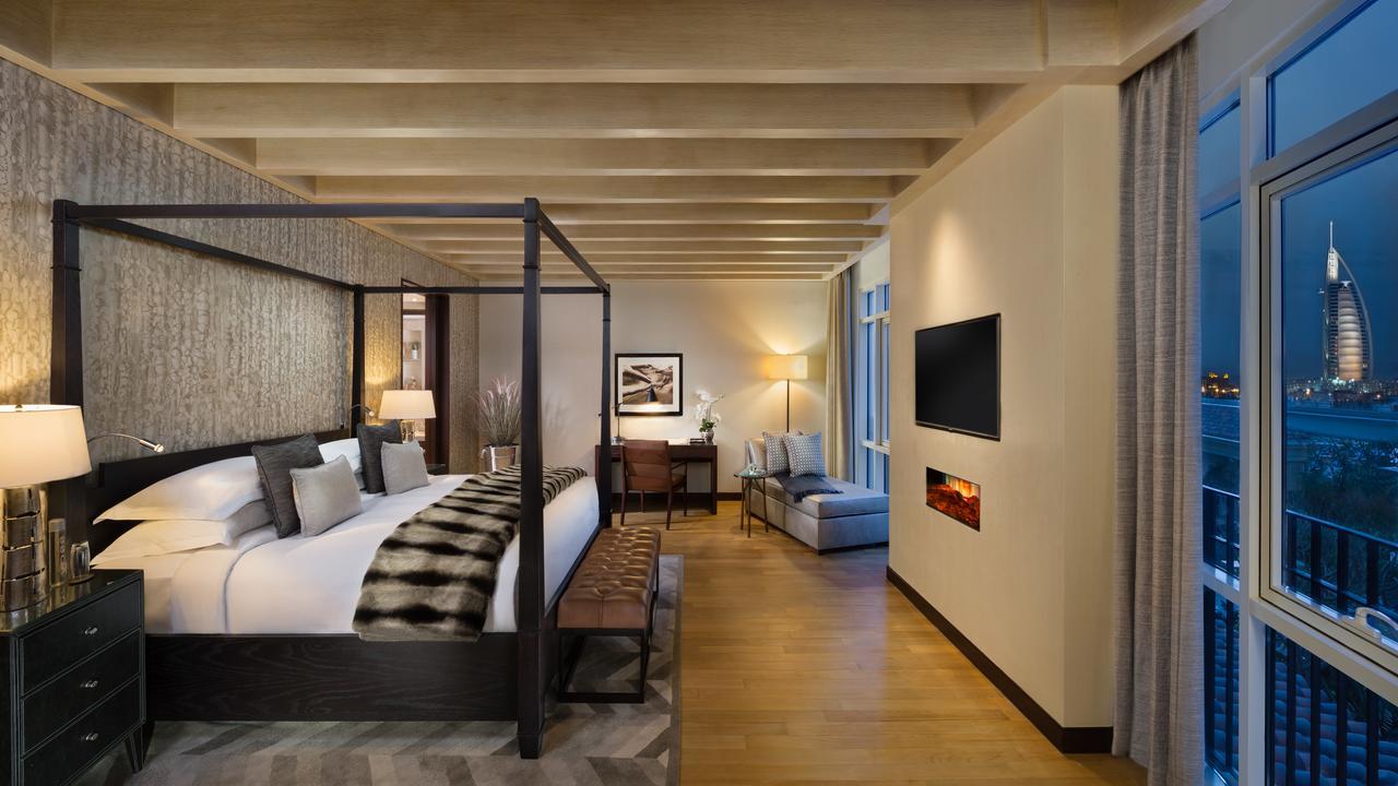 Aspen Chalets By Kempinski Hotel Mall Of The Emirates Dubai Bagian luar foto